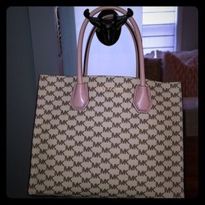 Michael Kors handbag